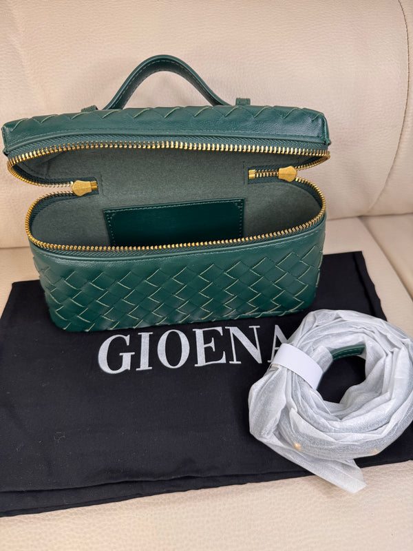 #pinegreen