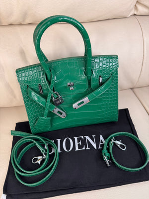 #pinegreen
