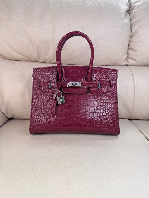 #burgundy