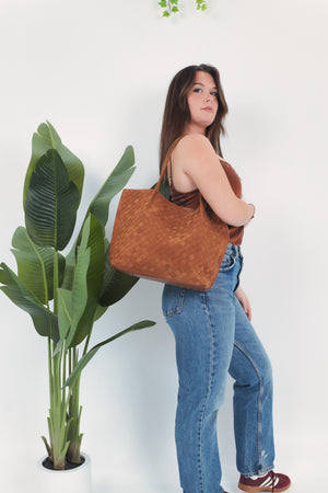 Giulia Suede Woven Bag - Caramel