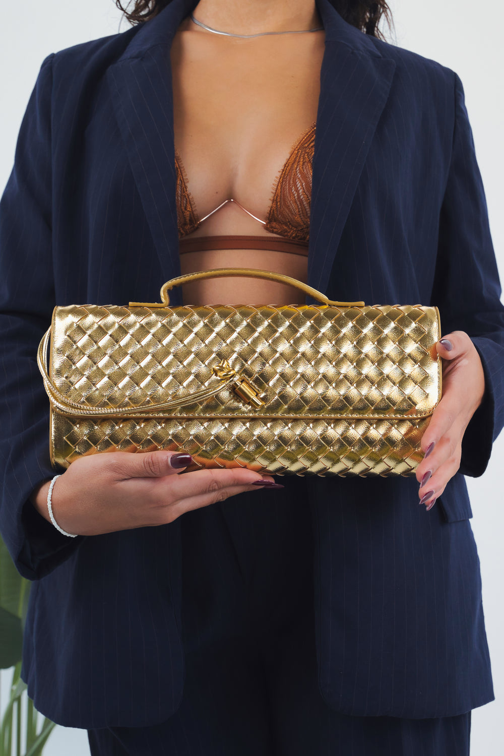 Elisabetta Woven Clutch - Gold